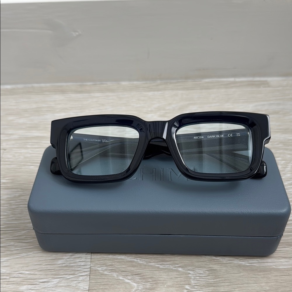 Gstaad Guy Chimi Glasses
